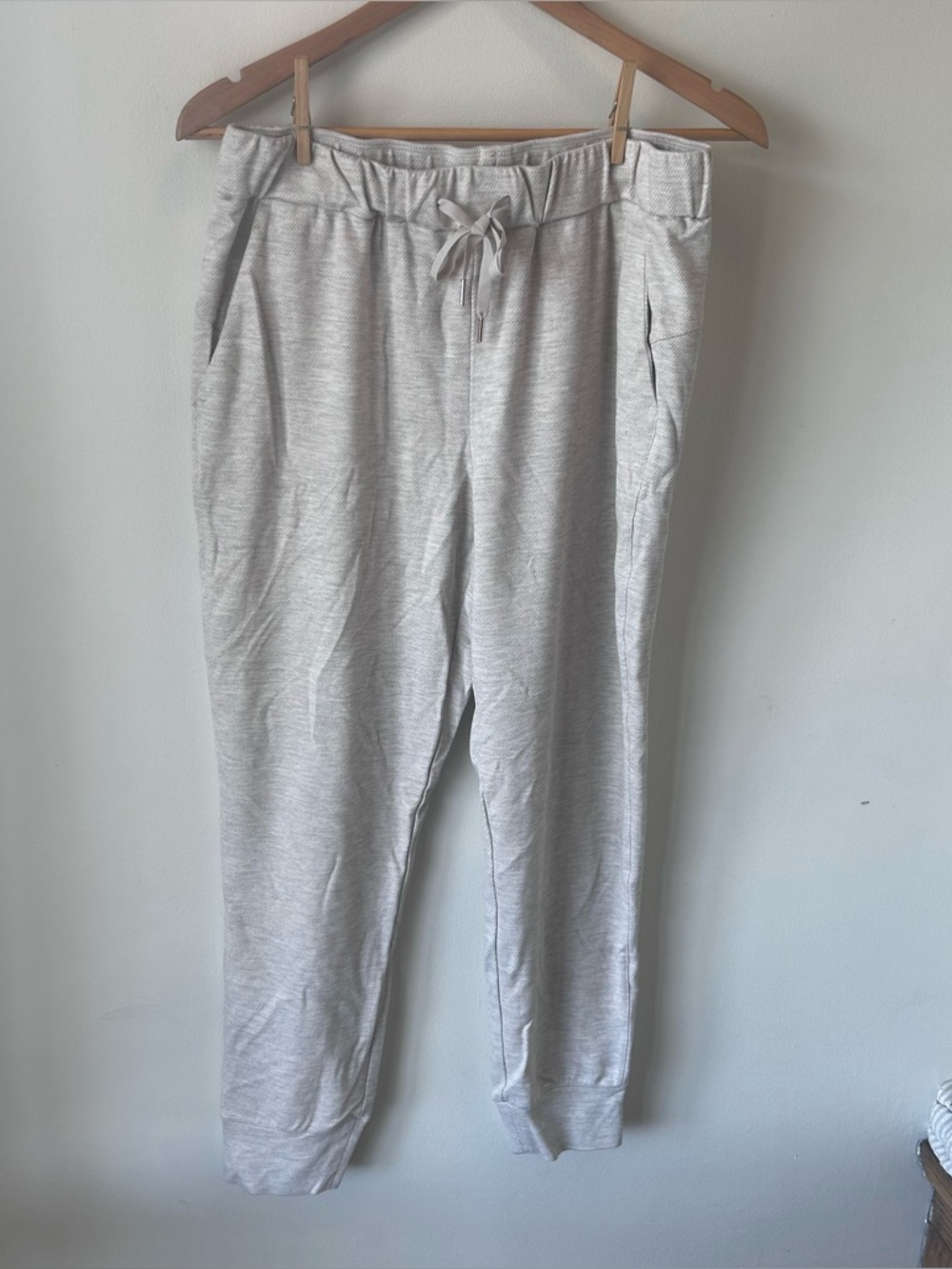 Rachel Zoe Jogger Sweatpants Beige Cream Oatmeal Womens Boho Chic Lounge Medium
